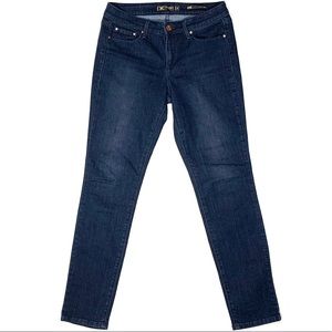 Kardashian “Kim” Curvy Skinny Jeans Sz 8